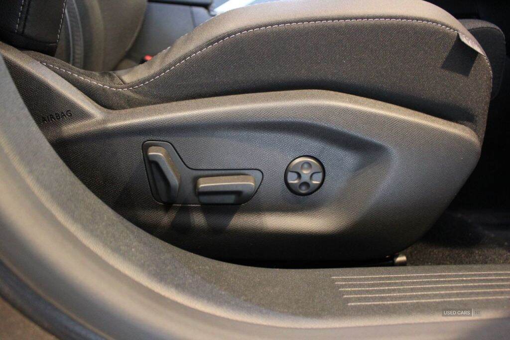  2025 Vauxhall Astra Electric 115kW GS 54kWh