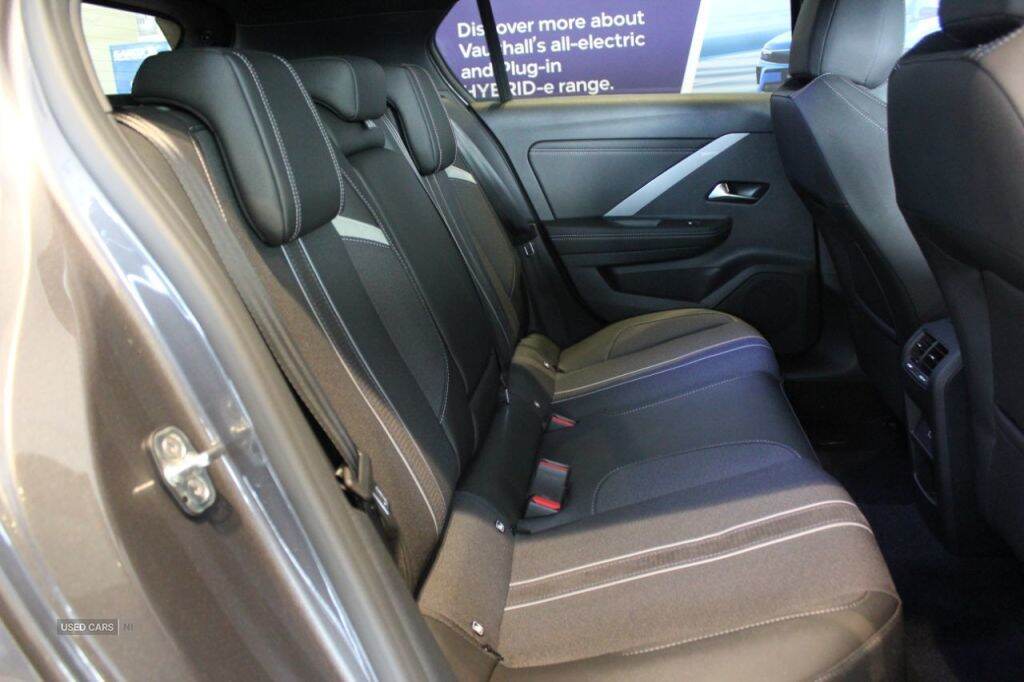  2025 Vauxhall Astra Electric 115kW GS 54kWh
