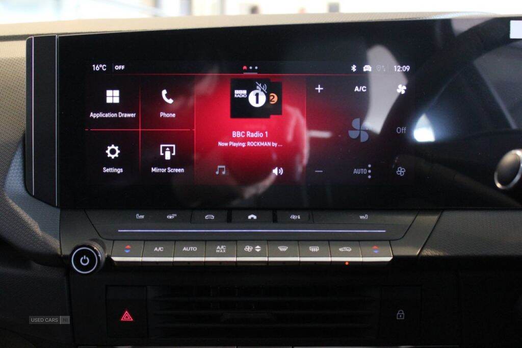  2025 Vauxhall Astra Electric 115kW GS 54kWh