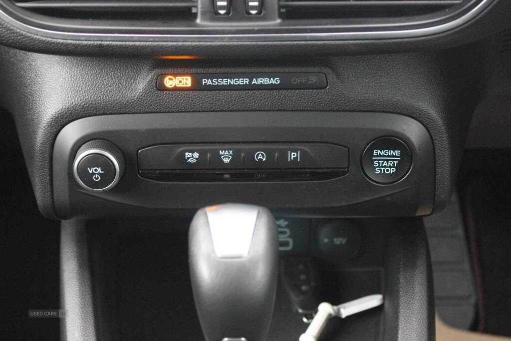 Jun 2023 Ford Focus 1.0 EcoBoost Hybrid mHEV Titanium 5dr Auto