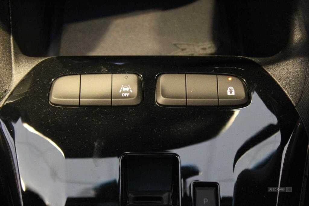 Jan 2025 Vauxhall Corsa 100kW Yes 50kWh 5dr Auto