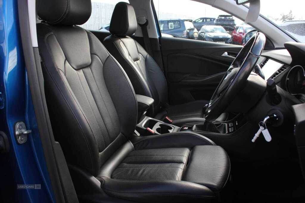 Jan 2021 Vauxhall Grandland X 1.5 Turbo D Elite Nav 5dr