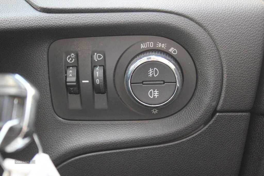 Jan 2021 Vauxhall Grandland X 1.5 Turbo D Elite Nav 5dr