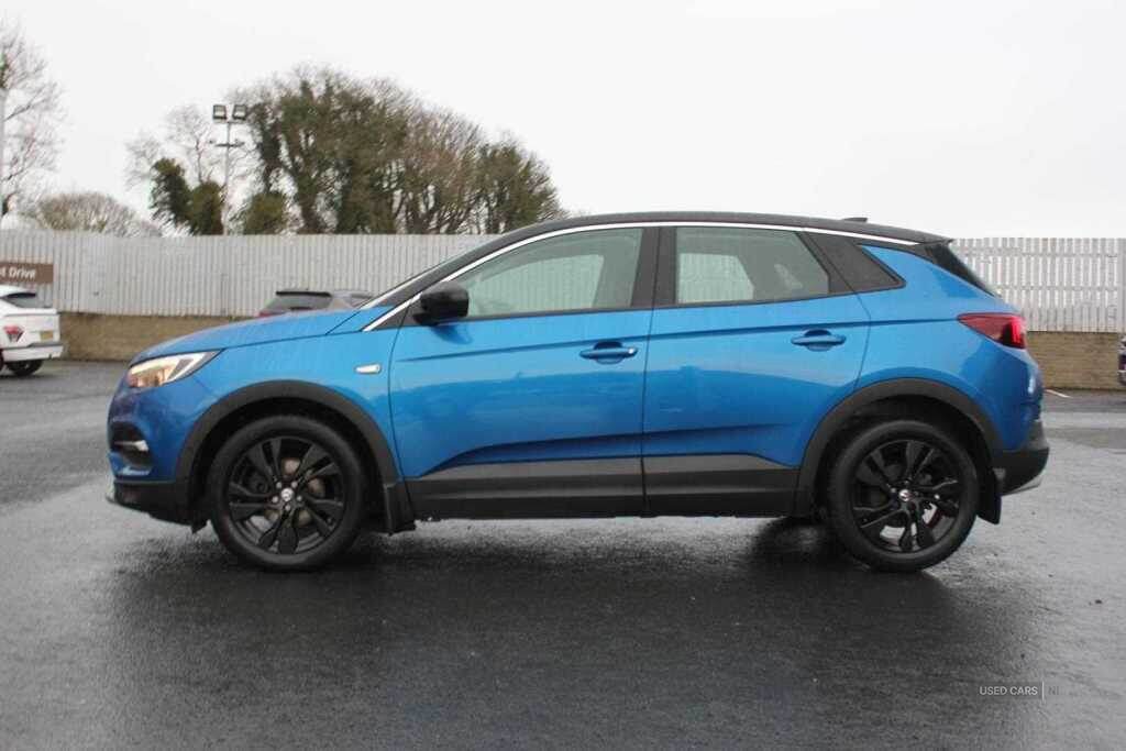 Sep 2019 Vauxhall Grandland X 1.5 Turbo D Sport Nav 5dr