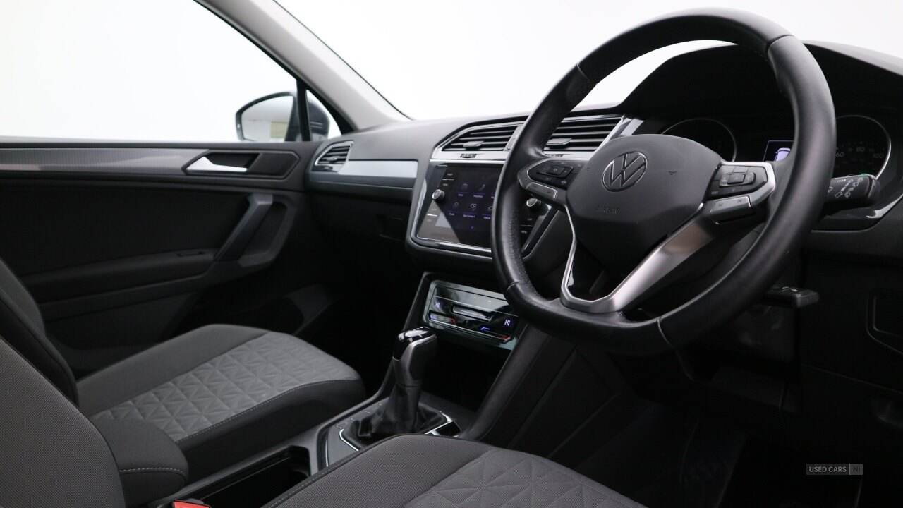 Mar 2021 Volkswagen Tiguan 2.0 TDI Life 5dr DSG