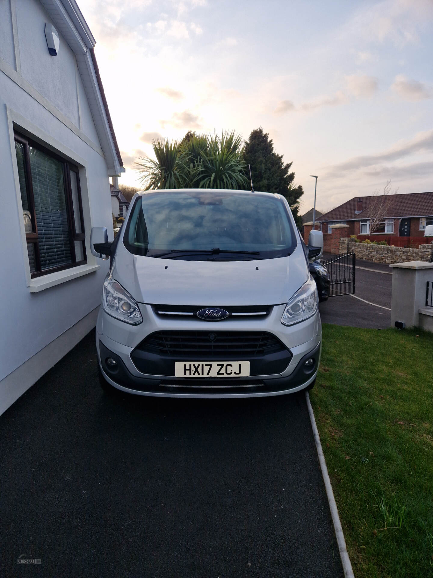 Mar 2017 Ford Transit Custom 2.0 TDCi 130ps Low Roof Limited Van