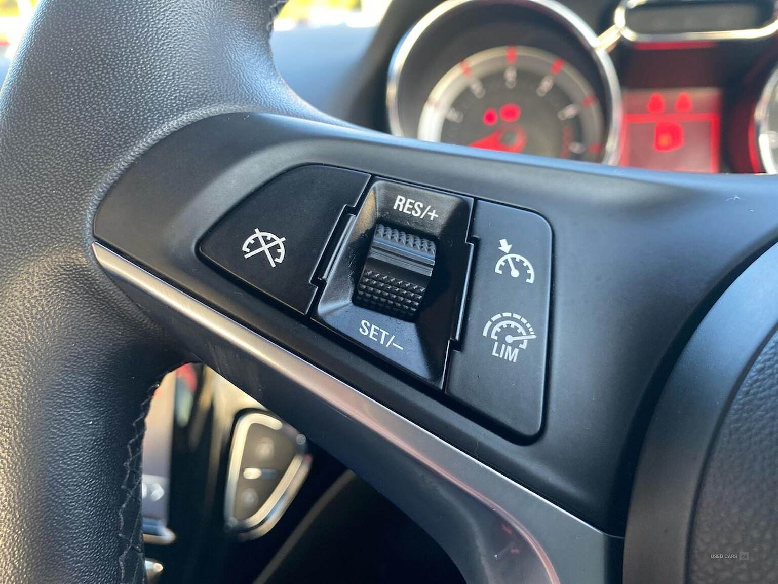 Jun 2019 Vauxhall Adam 1.2I Energised 3Dr