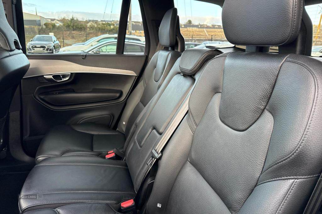Nov 2022 Volvo XC90 2.0 B5D [235] Plus Dark 5dr AWD Geartronic