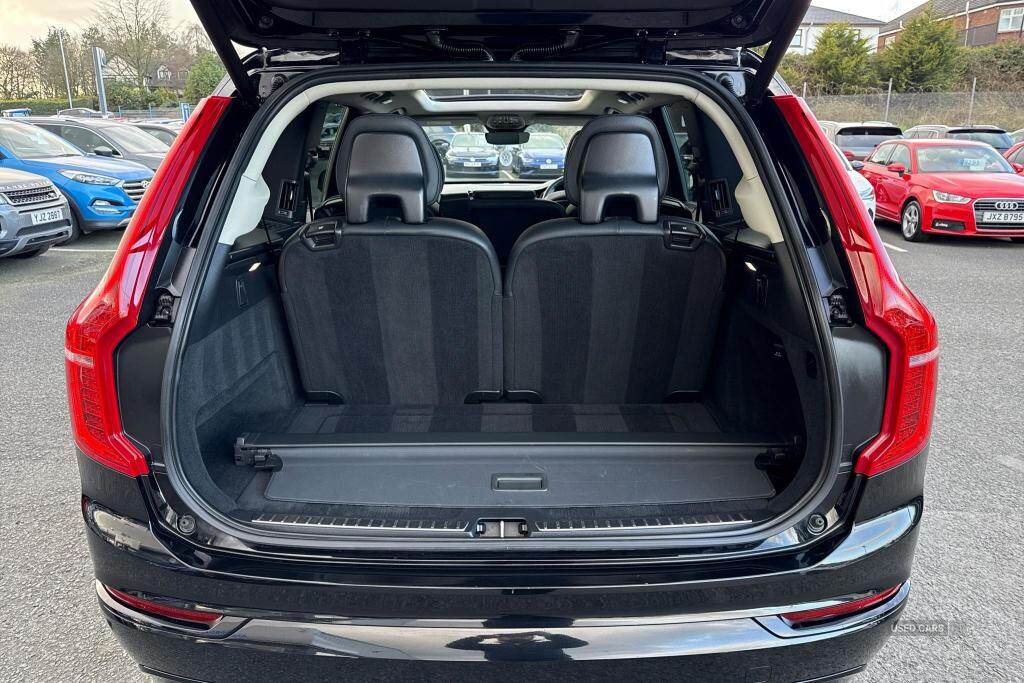 Nov 2022 Volvo XC90 2.0 B5D [235] Plus Dark 5dr AWD Geartronic