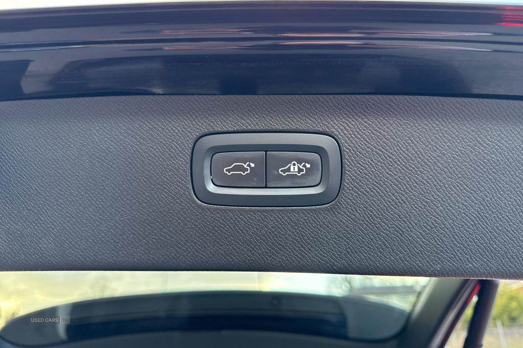 Nov 2022 Volvo XC90 2.0 B5D [235] Plus Dark 5dr AWD Geartronic