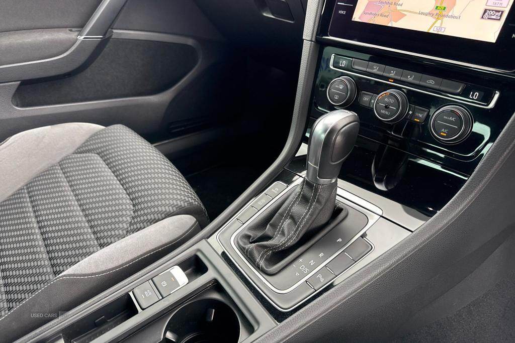 Aug 2018 Volkswagen Golf 2.0 TDI R-Line 5dr DSG