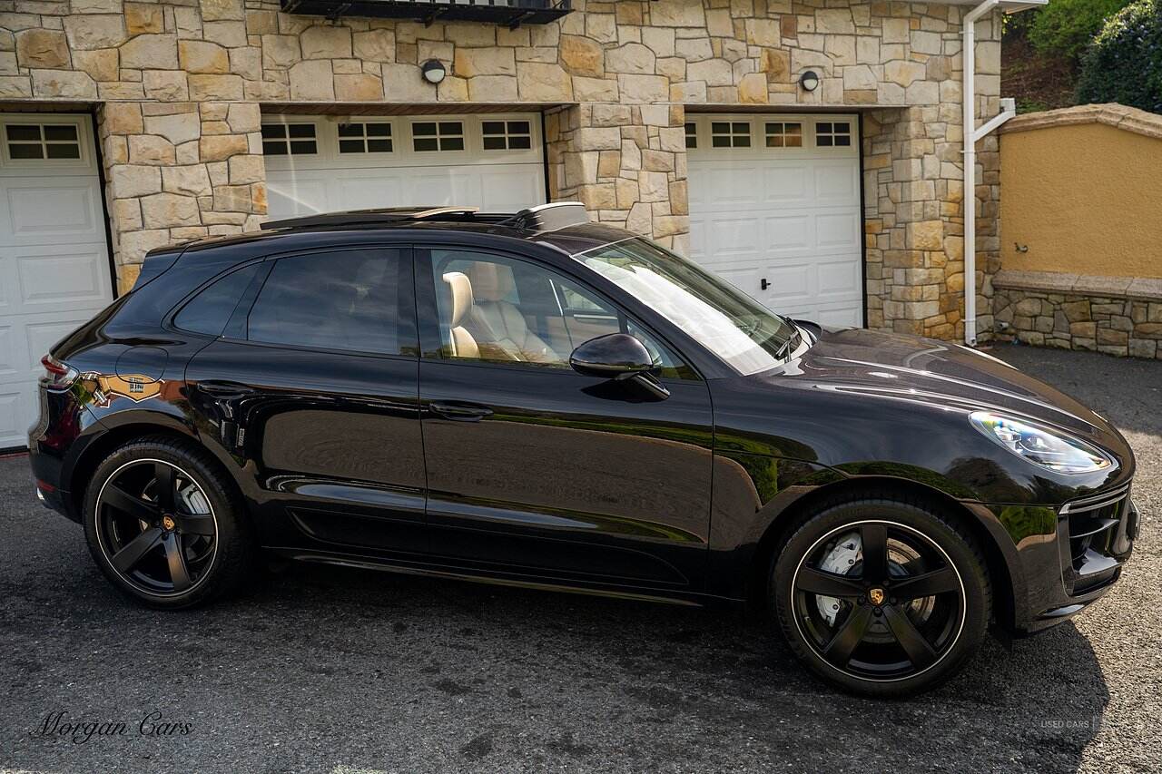 Oct 2019 Porsche Macan Turbo 5dr PDK