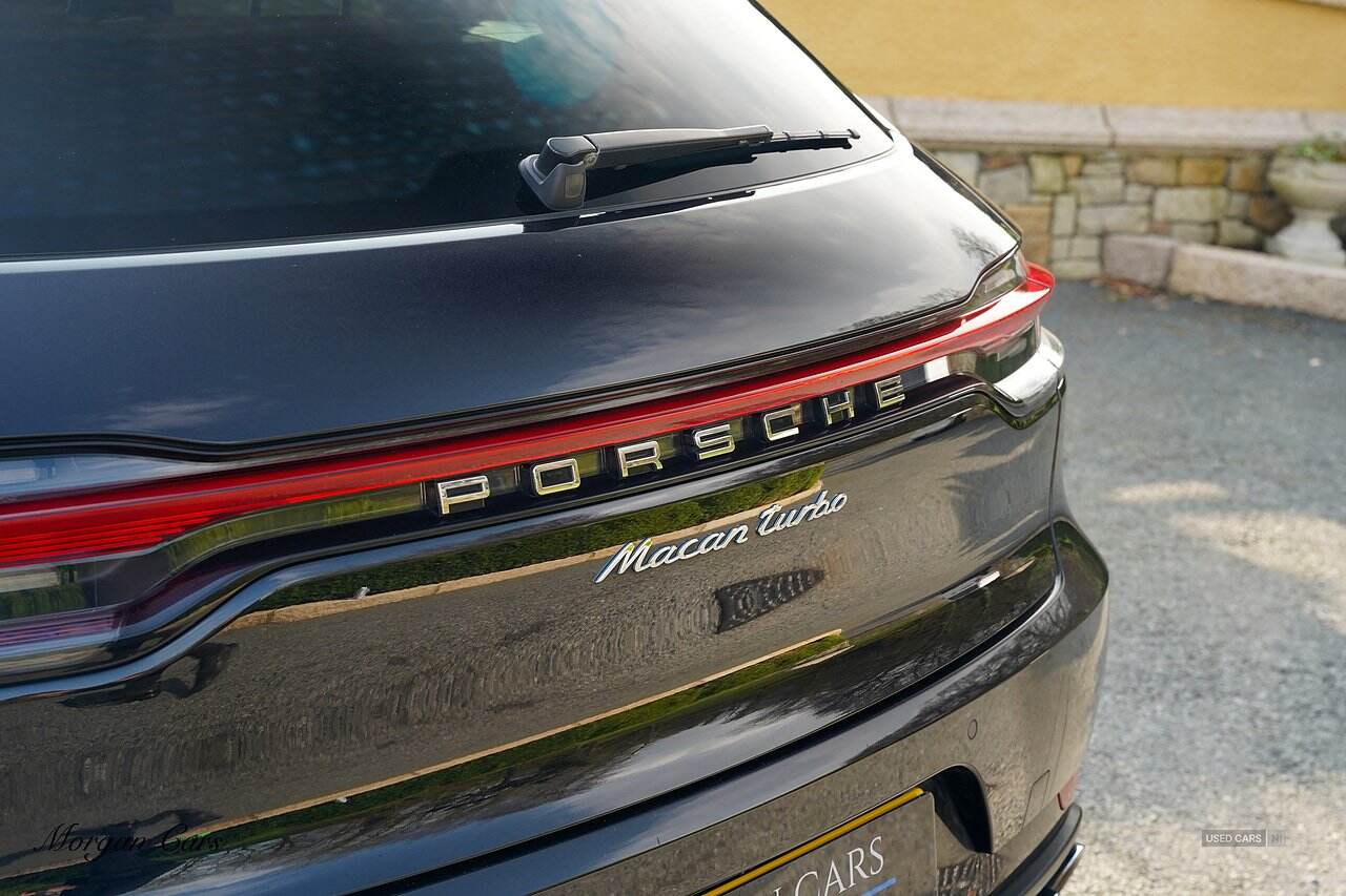Oct 2019 Porsche Macan Turbo 5dr PDK