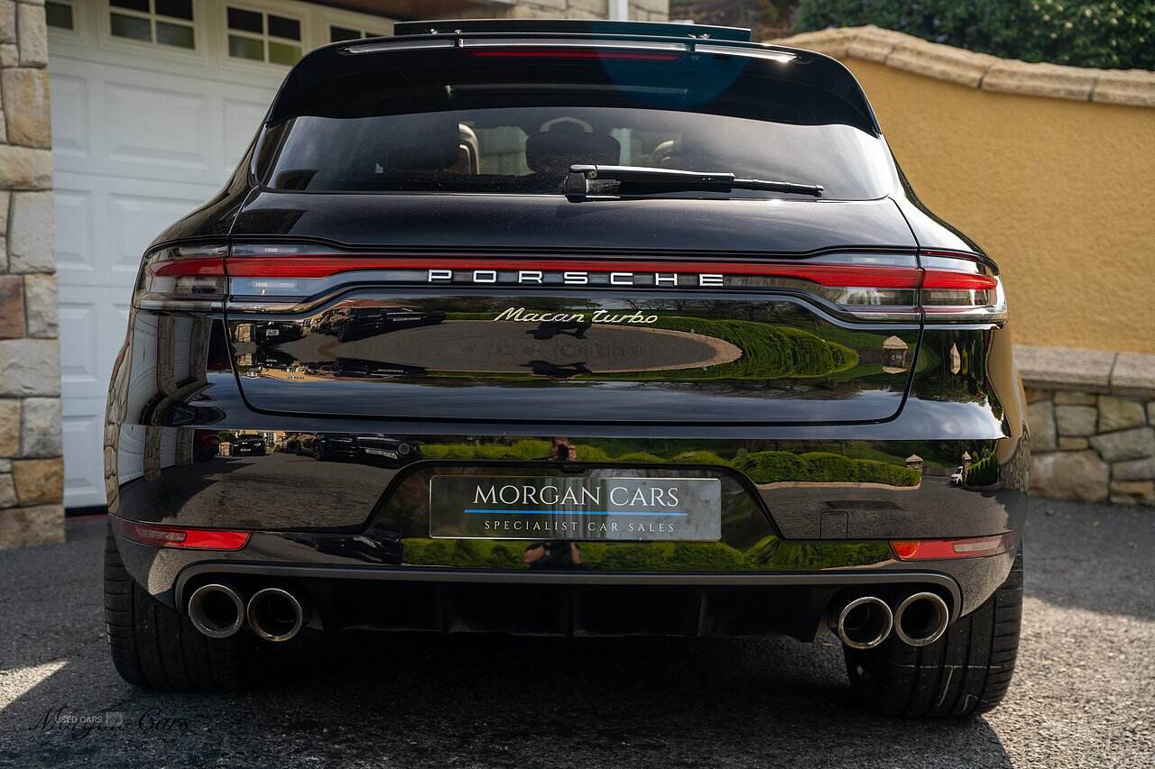 Oct 2019 Porsche Macan Turbo 5dr PDK