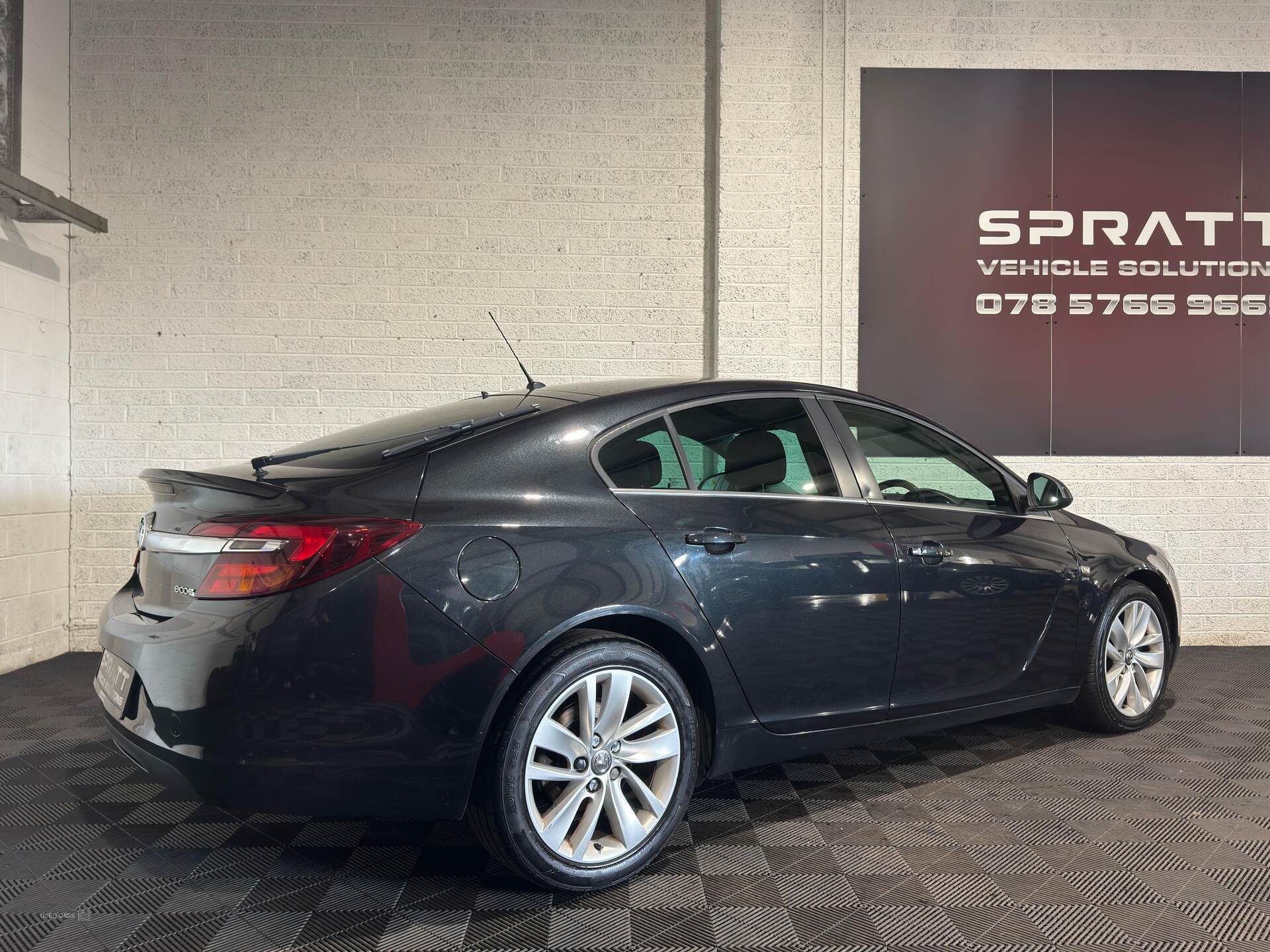 Apr 2014 Vauxhall Insignia 2.0 CDTi [140] ecoFLEX SRi 5dr [Start Stop]