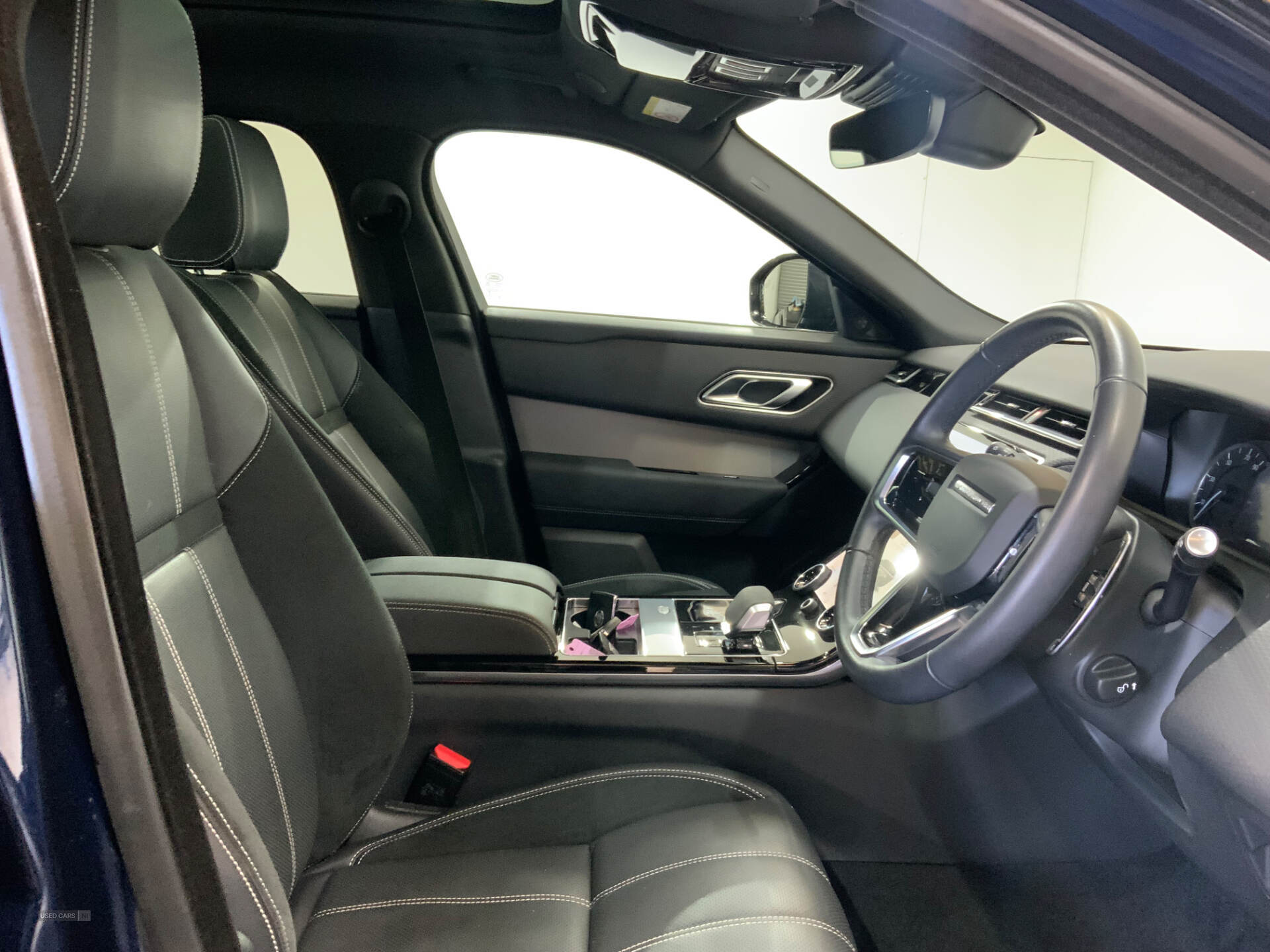 Sep 2022 Land Rover Range Rover Velar 2.0 D200 R-Dynamic S 5dr Auto