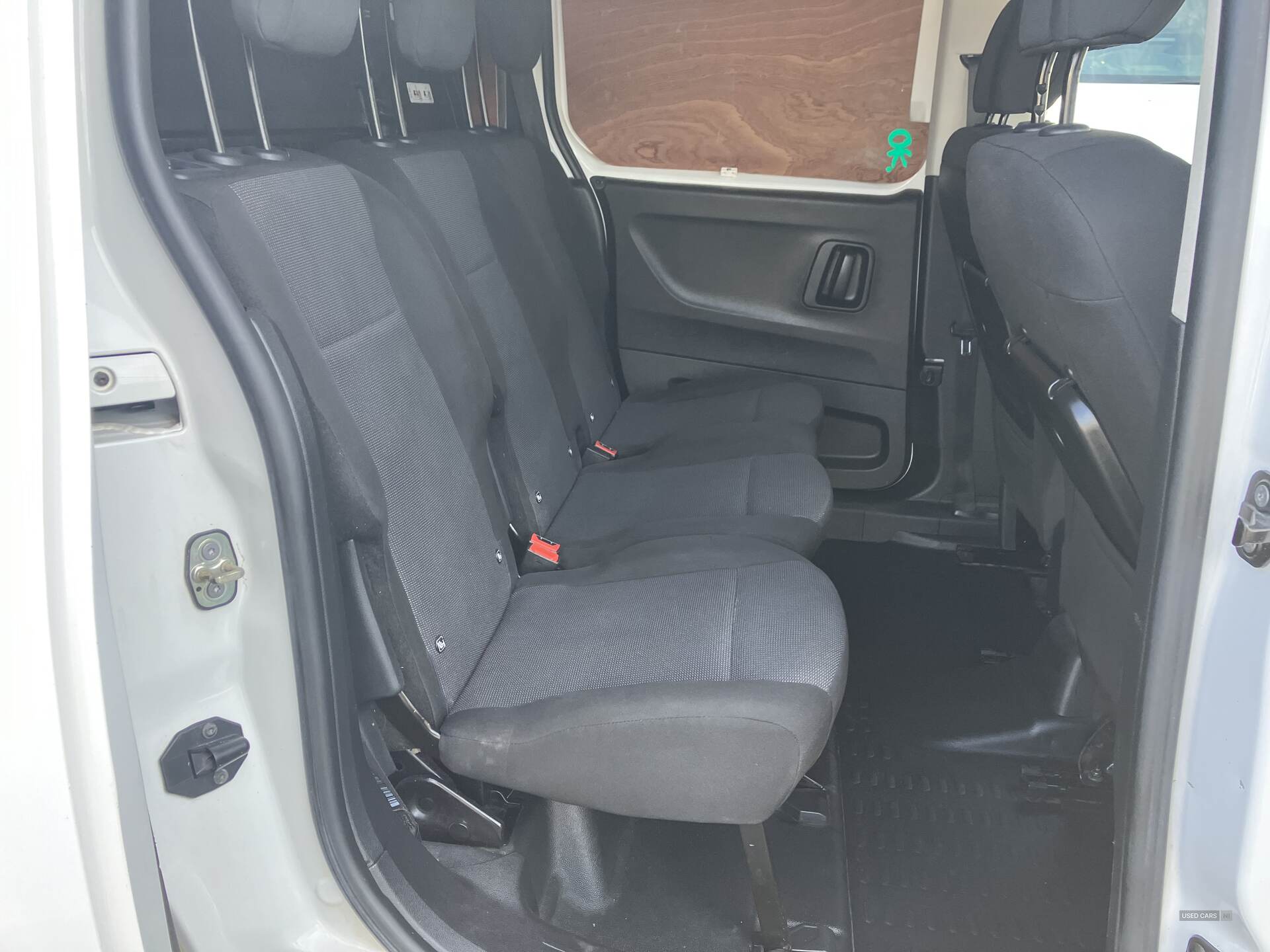 Oct 2020 Vauxhall Combo 2300 1.5 Turbo D 100ps H1 Edition Crew Van