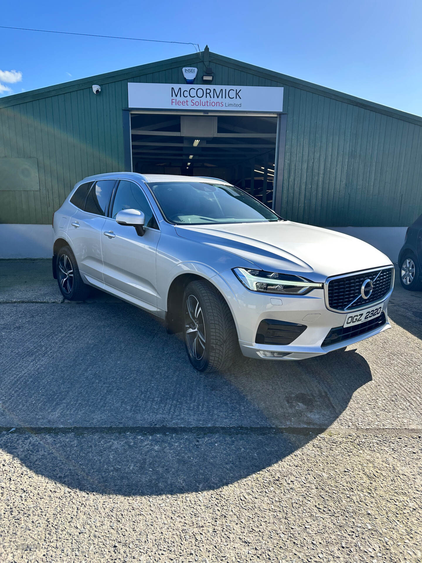 Sep 2018 Volvo XC60 2.0 D5 PowerPulse R DESIGN 5dr AWD Geartronic