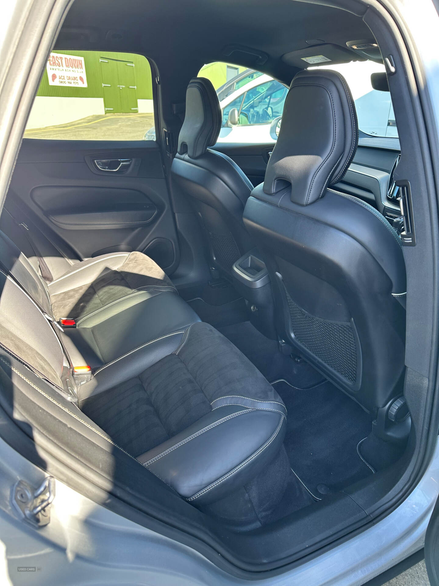 Sep 2018 Volvo XC60 2.0 D5 PowerPulse R DESIGN 5dr AWD Geartronic