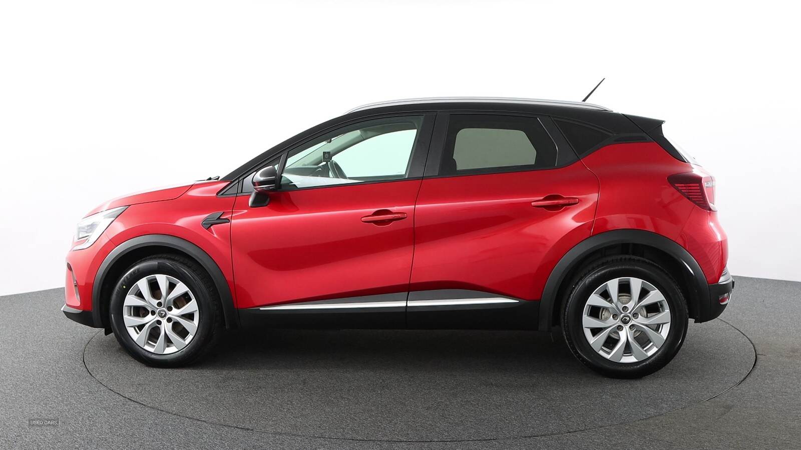 Aug 2020 Renault Captur 1.5 dCi 95 Iconic 5dr