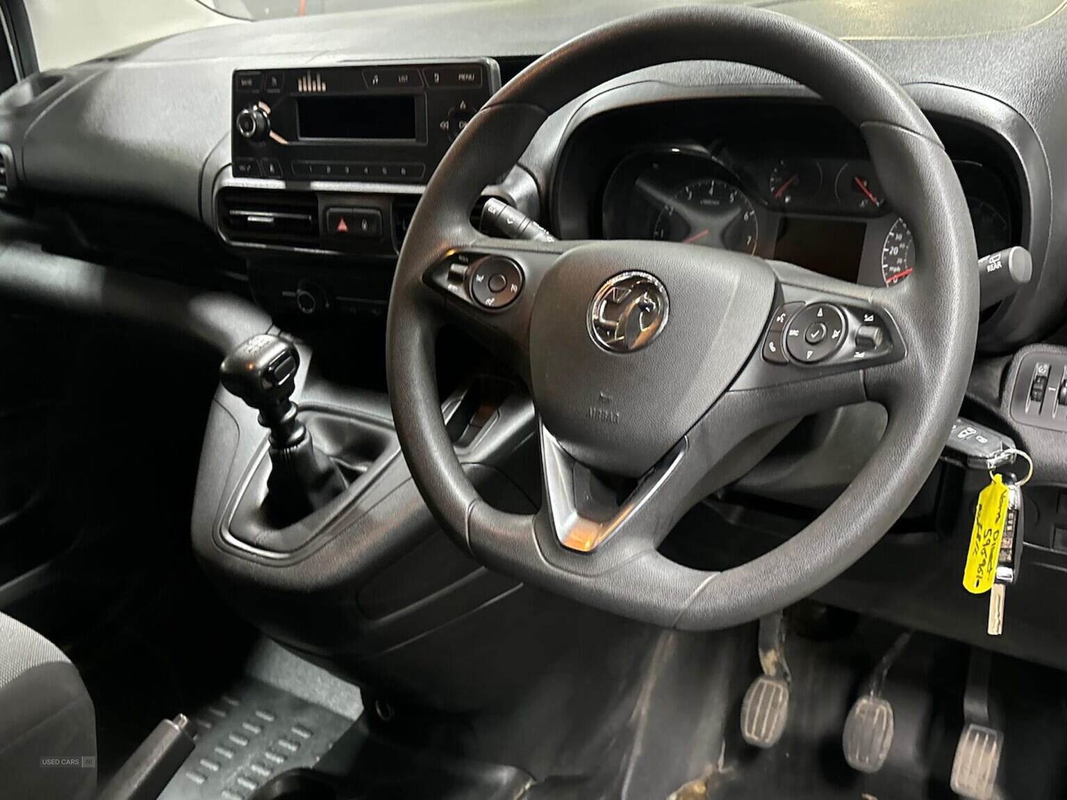 Sep 2022 Vauxhall Combo CARGO 2000 1.5 Turbo D 100Ps H1 Dynamic Van [6 Speed]