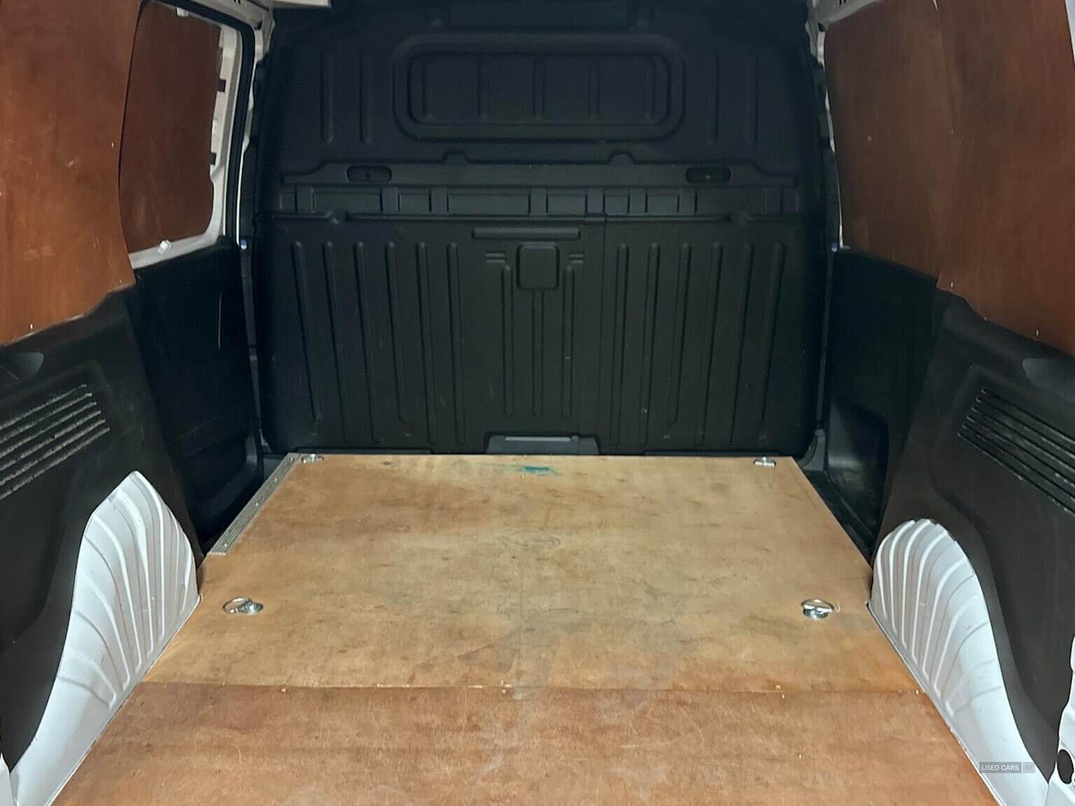 Sep 2022 Vauxhall Combo CARGO 2000 1.5 Turbo D 100Ps H1 Dynamic Van [6 Speed]