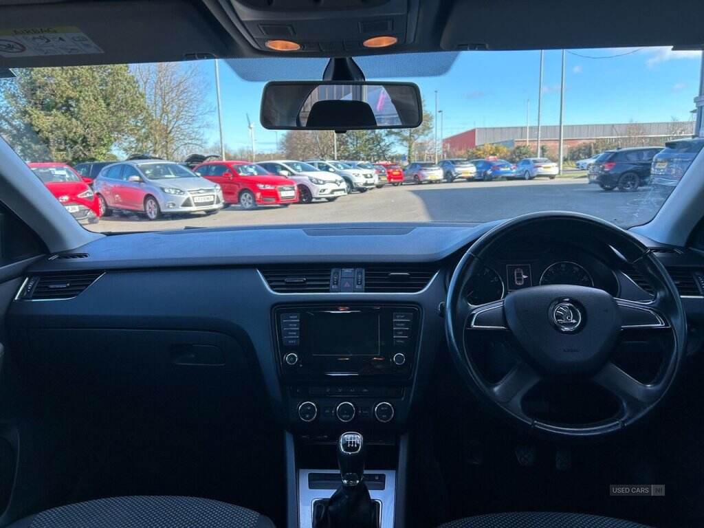 Feb 2015 Skoda Octavia 1.2 TSI SE 5dr