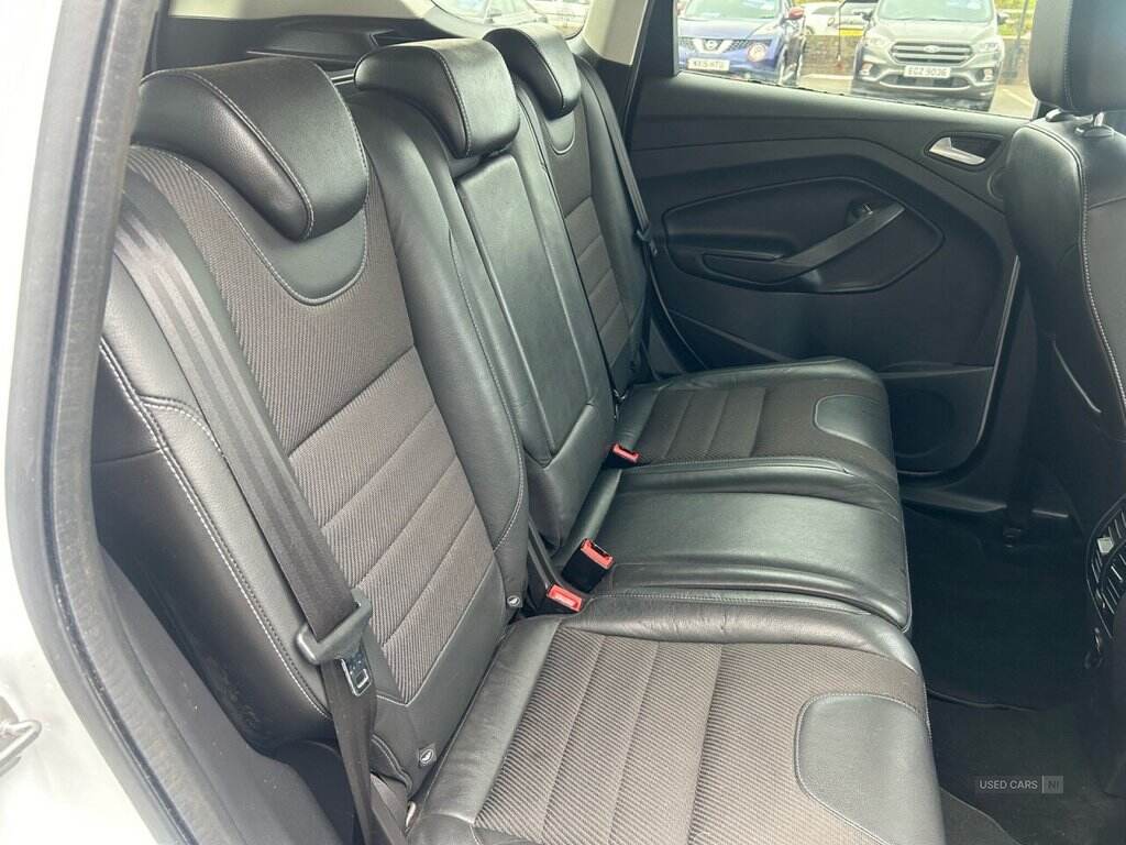 Oct 2014 Ford Kuga 2.0 TDCi Titanium 5dr 2WD