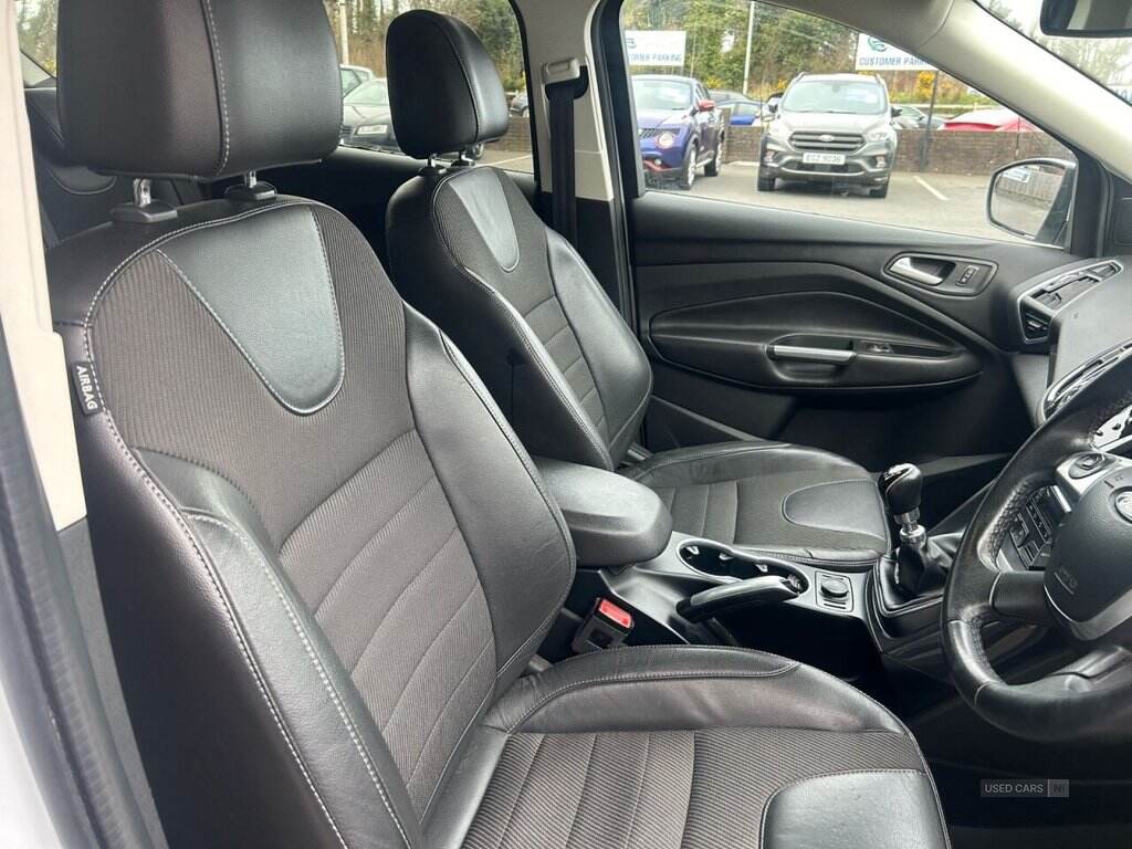 Oct 2014 Ford Kuga 2.0 TDCi Titanium 5dr 2WD