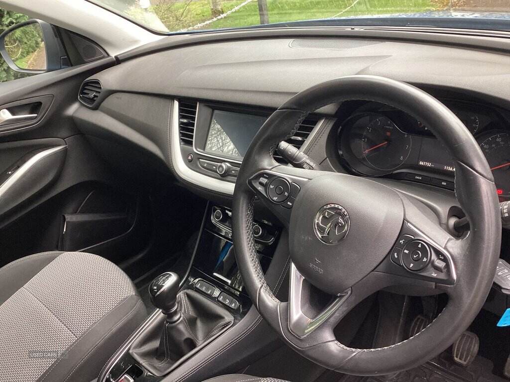 Feb 2019 Vauxhall Grandland X 1.2 Turbo SE 5dr