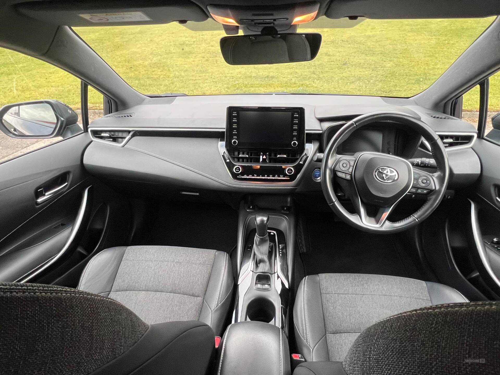 Nov 2021 Toyota Corolla 1.8 VVT-i Hybrid Design 5dr CVT
