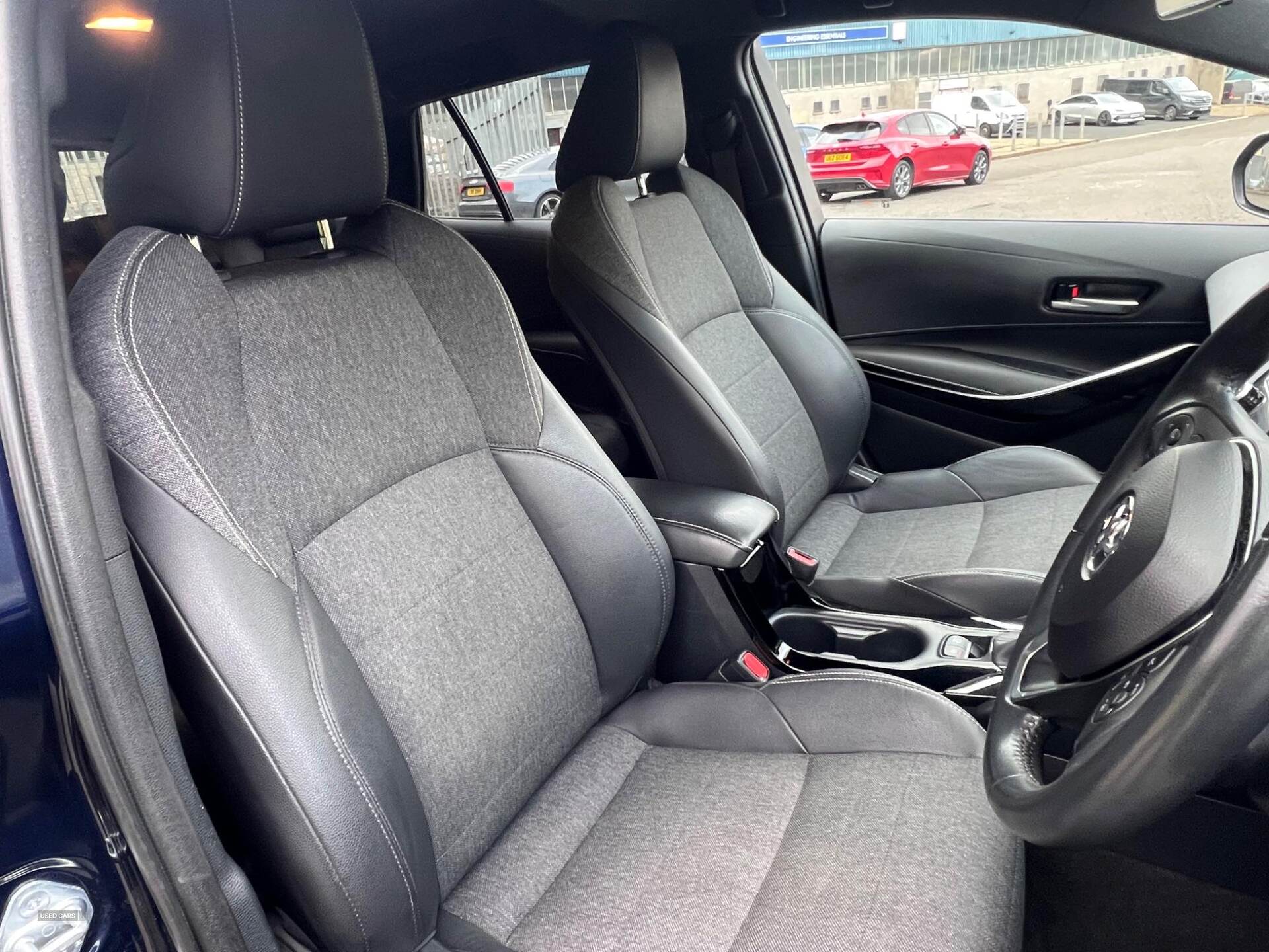 Nov 2021 Toyota Corolla 1.8 VVT-i Hybrid Design 5dr CVT