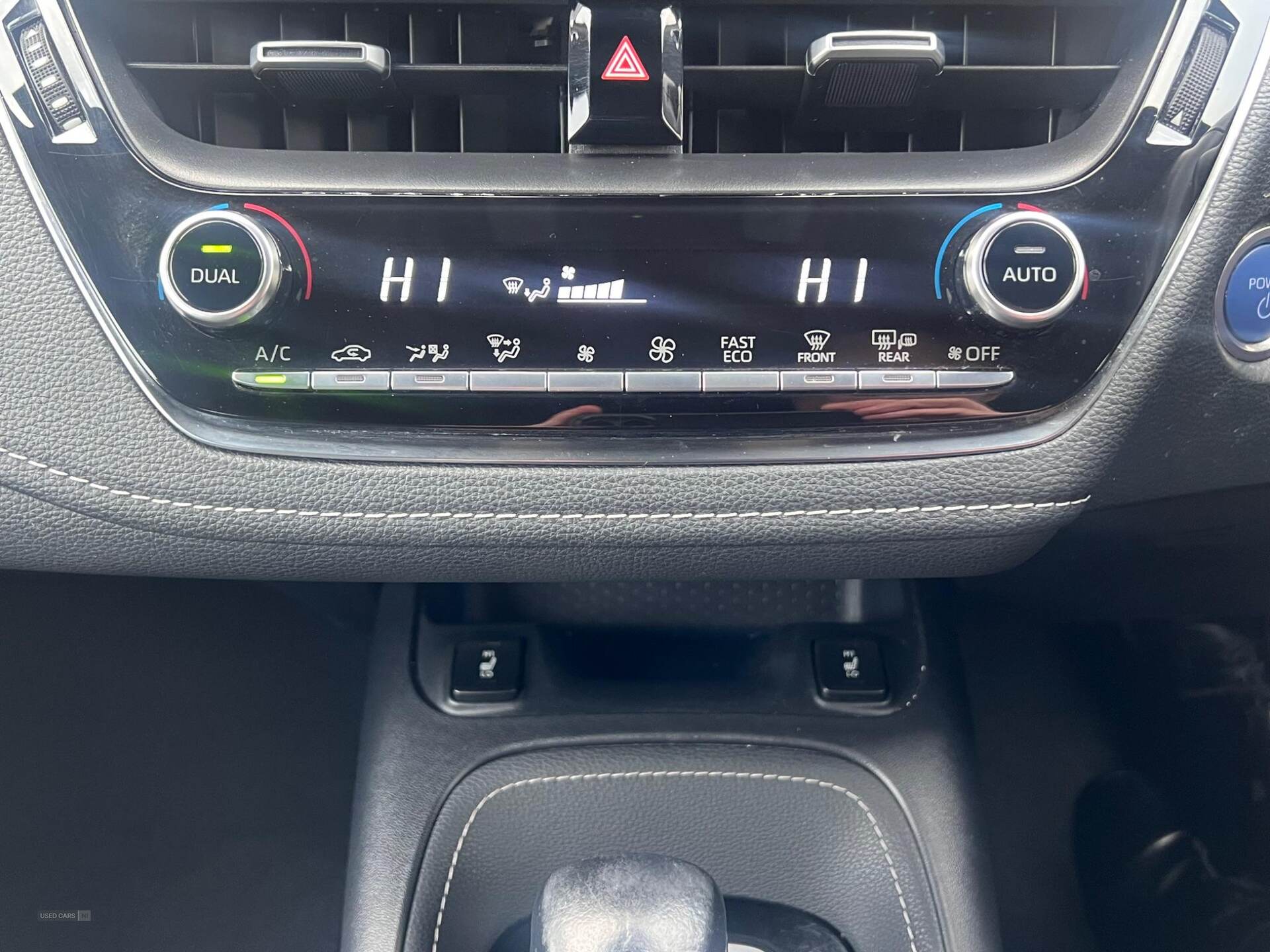 Nov 2021 Toyota Corolla 1.8 VVT-i Hybrid Design 5dr CVT