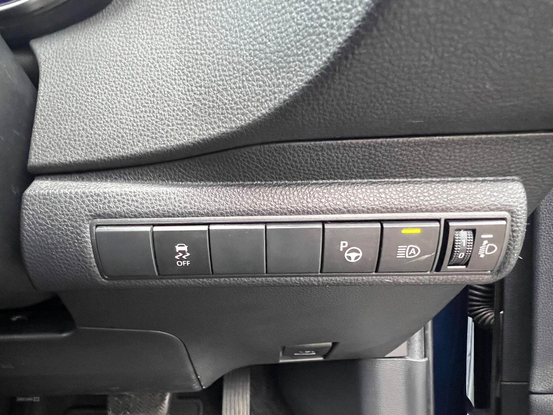 Nov 2021 Toyota Corolla 1.8 VVT-i Hybrid Design 5dr CVT
