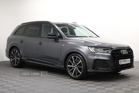 Audi Q7 TDI V6 Black Edition in Down
