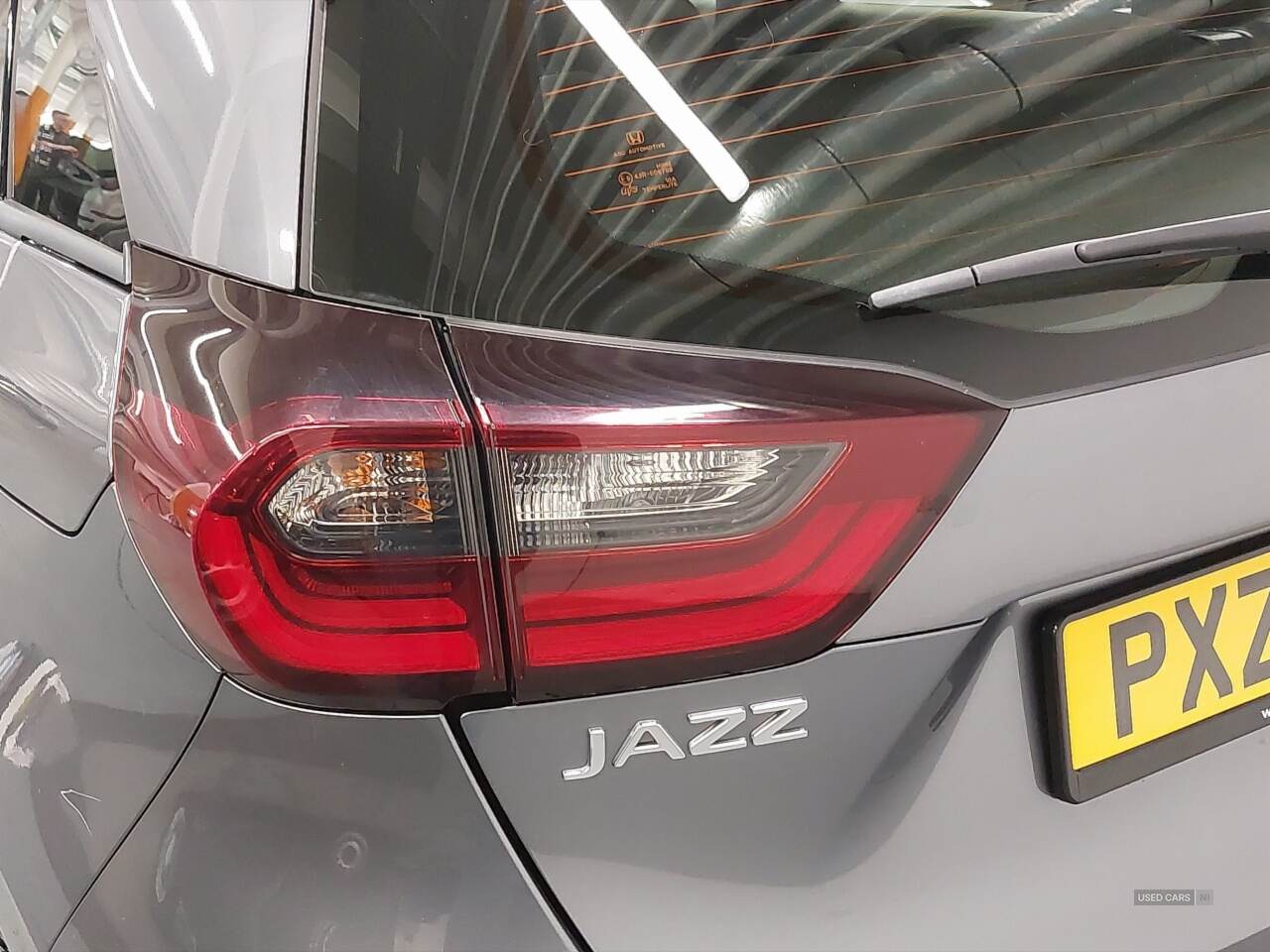 Jan 2022 Honda Jazz 1.5 i-MMD Hybrid SR 5dr eCVT