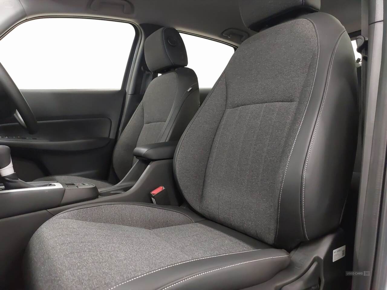 Jan 2022 Honda Jazz 1.5 i-MMD Hybrid SR 5dr eCVT