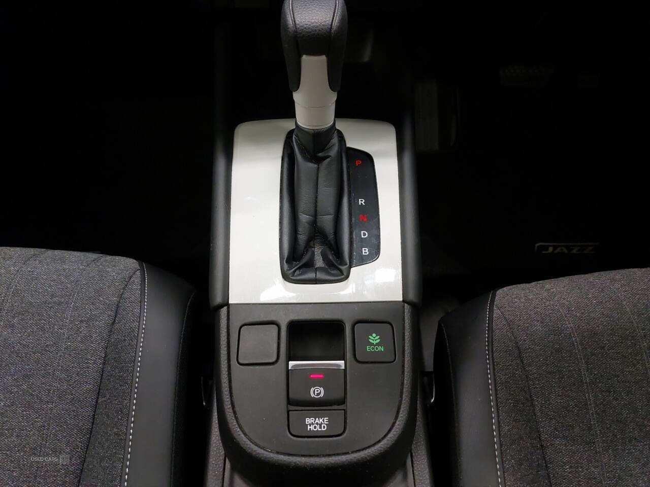 Jan 2022 Honda Jazz 1.5 i-MMD Hybrid SR 5dr eCVT