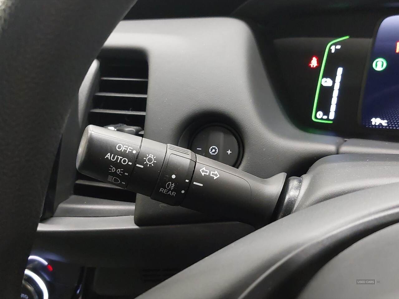 Jan 2022 Honda Jazz 1.5 i-MMD Hybrid SR 5dr eCVT