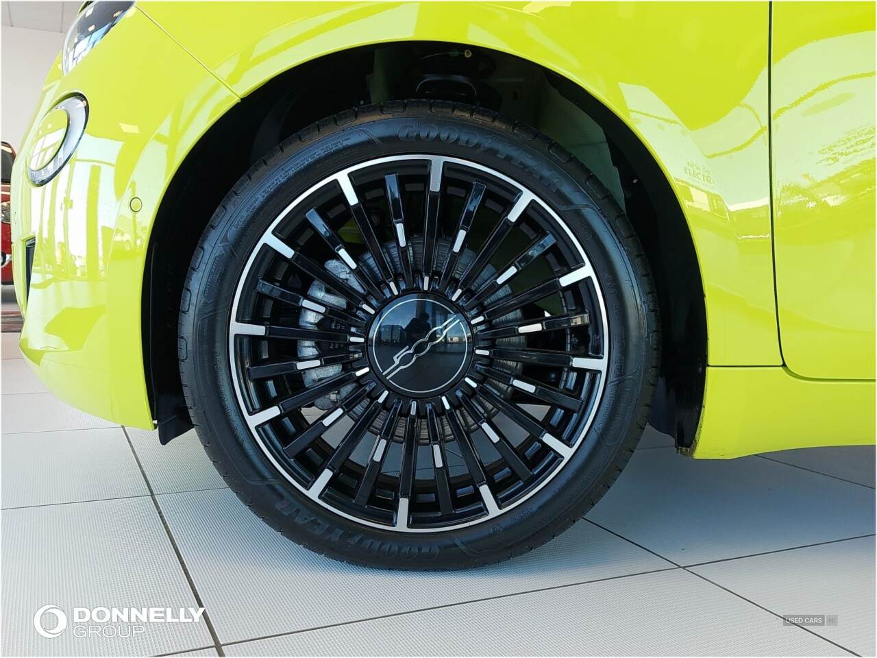 Dec 2024 Fiat 500 87kW 42kWh 2dr Auto