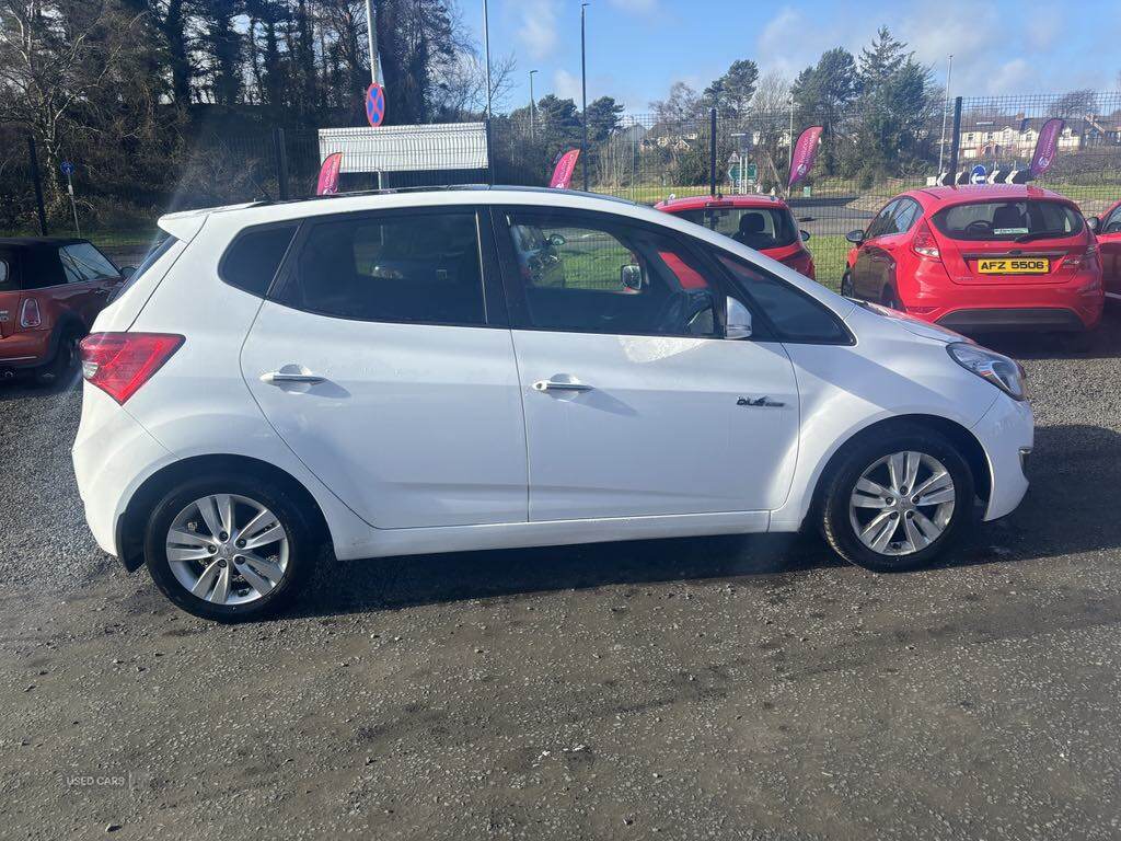 Jan 2015 Hyundai ix20 1.6 CRDi Blue Drive Style 5dr