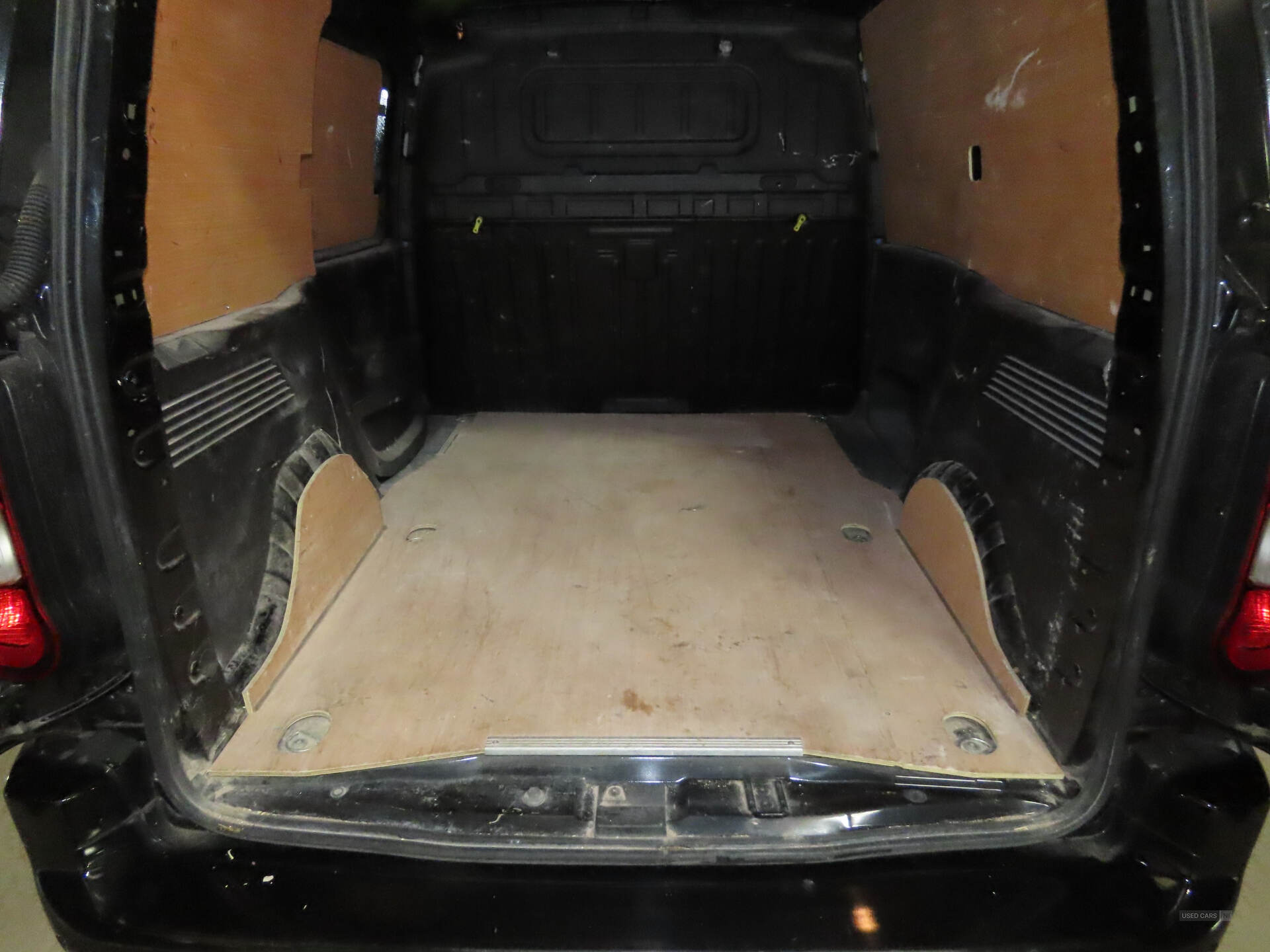 Jan 2023 Citroen Berlingo 1.5 BlueHDi 1000Kg Driver Ed 100ps 6 Speed [S/S]