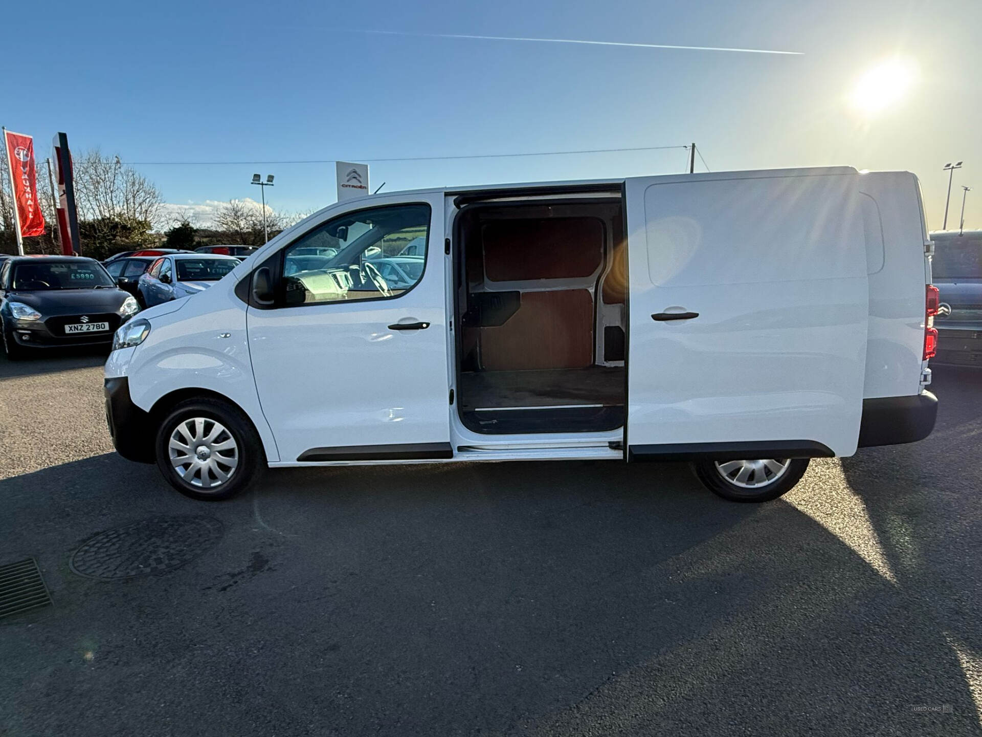 Jun 2021 Vauxhall Vivaro 2900 1.5d 100PS Dynamic H1 Van