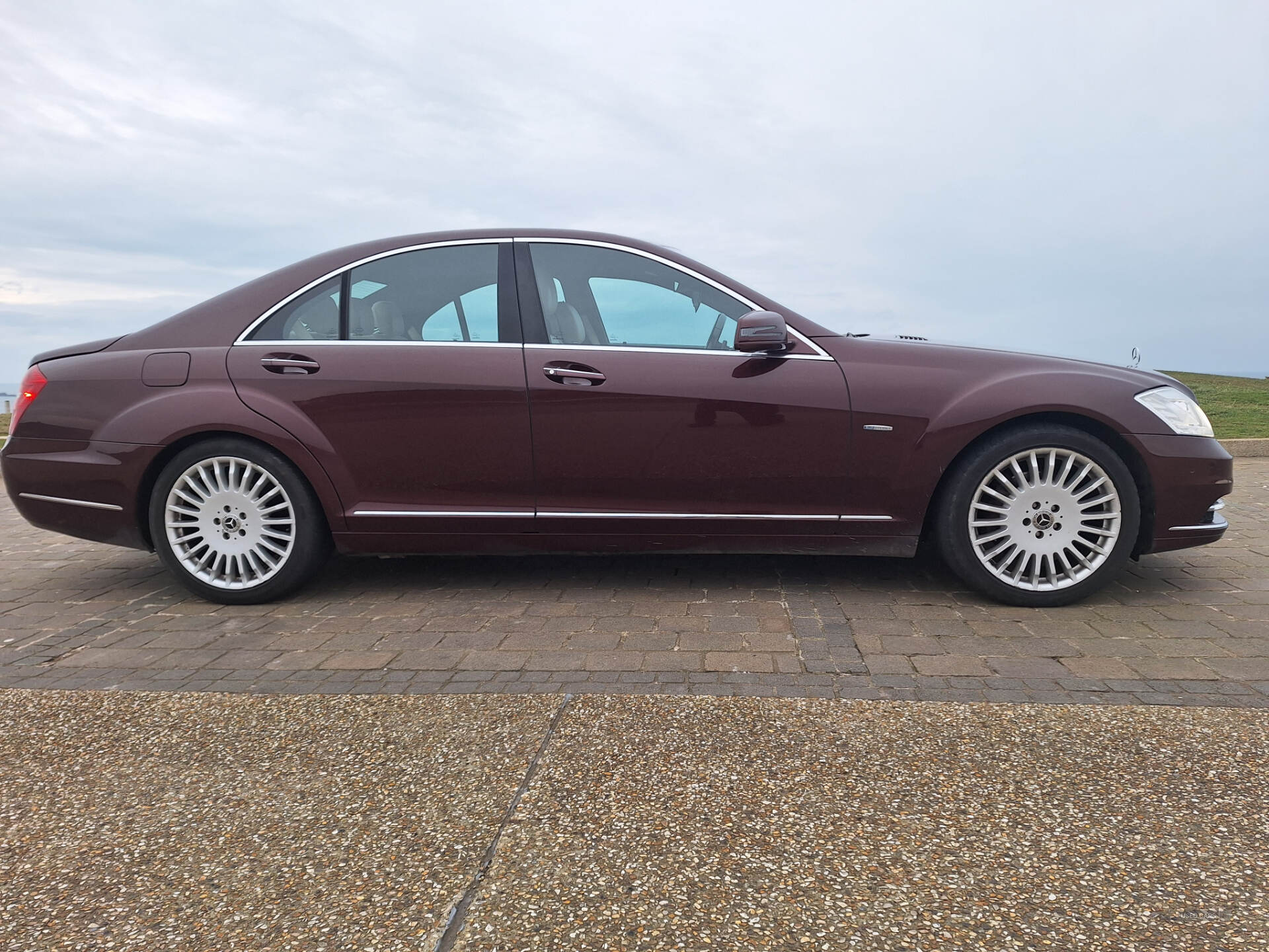 Oct 2010 Mercedes S-Class S350L CDi BlueTEC 4dr Auto