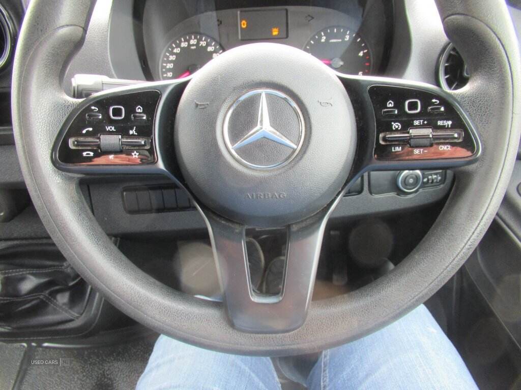 Nov 2020 Mercedes-Benz Sprinter 3.5t H2 Progressive Van