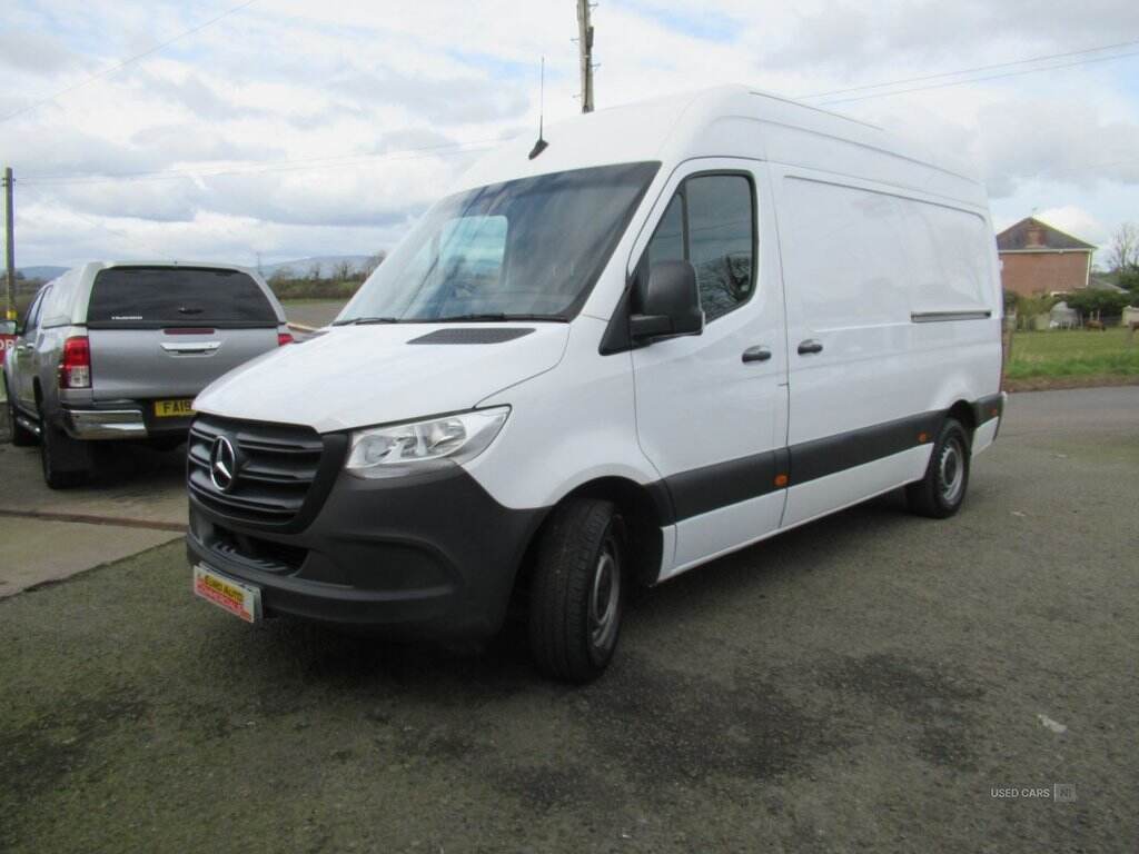 Nov 2020 Mercedes-Benz Sprinter 3.5t H2 Progressive Van