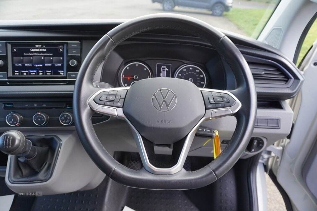 Jun 2023 Volkswagen Transporter 2.0 TDI 150 Highline Kombi Van