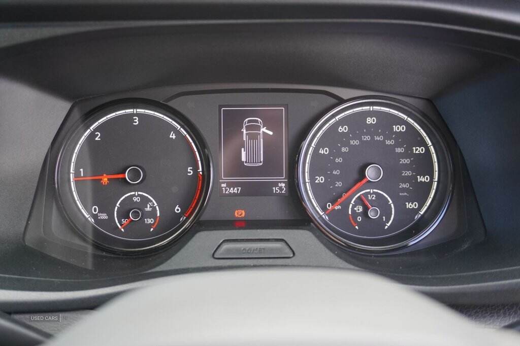 Jun 2023 Volkswagen Transporter 2.0 TDI 150 Highline Kombi Van
