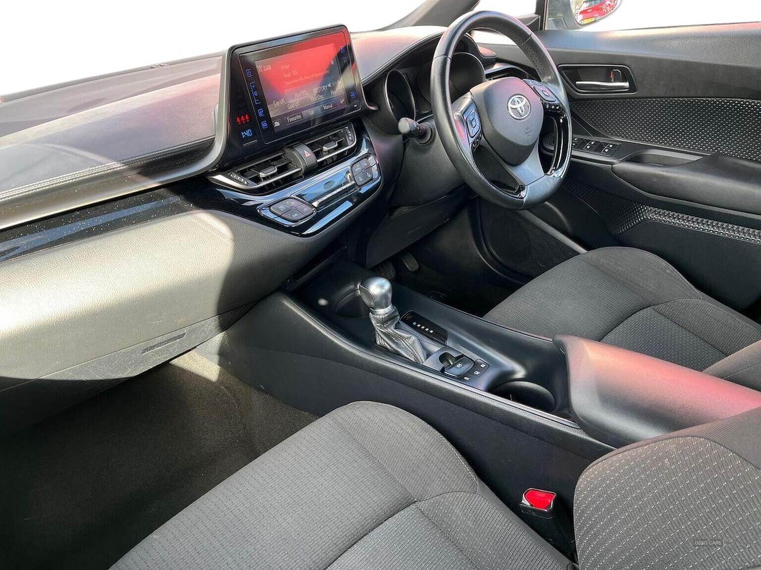 Mar 2017 Toyota C-HR 1.8 Hybrid Icon 5Dr Cvt