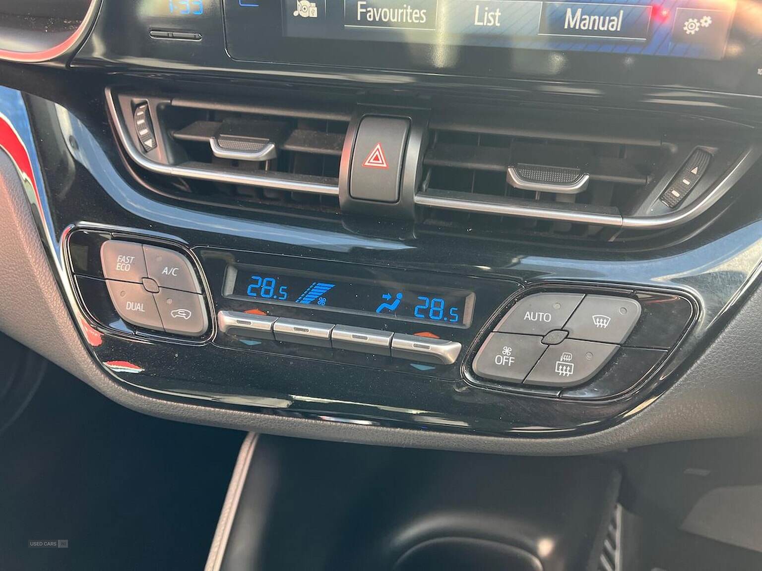 Mar 2017 Toyota C-HR 1.8 Hybrid Icon 5Dr Cvt